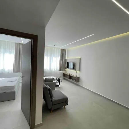 Ladadika Luxury #4 *
