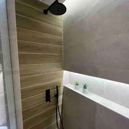 Ladadika Luxury #4 Appartement *