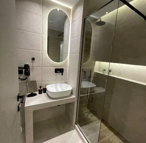 Ladadika Luxury #4 * 테살로니키